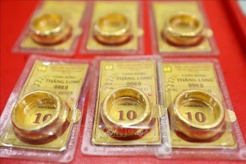 Giá vàng sáng 14/10 đồng loạt điều chỉnh giảm