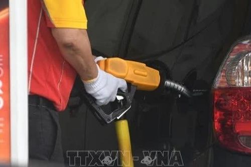 Giá dầu châu Á đi lên sau các vụ tấn công tàu tại eo biển Hormuz