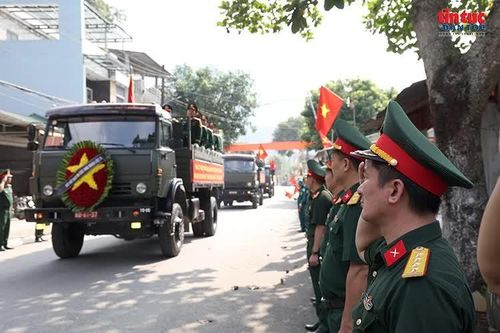 Trang nghiêm lễ tiễn đưa 93 hài cốt liệt sĩ về Nghĩa trang Vị Xuyên