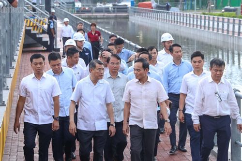 Thủ tướng kiểm tra tiến độ hai dự án chống ngập, cải tạo môi trường trọng điểm tại TP.HCM