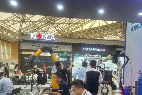 Khai mạc chuỗi ba triển lãm quốc tế: Đòn bẩy nâng cao năng lực sản xuất nội địa
