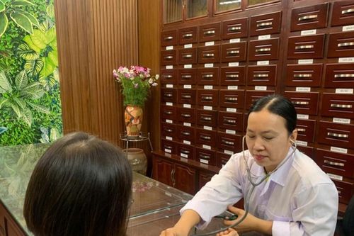 Việt Nam định hướng phát triển nền y học cổ truyền hiện đại, khoa học và hội nhập quốc tế