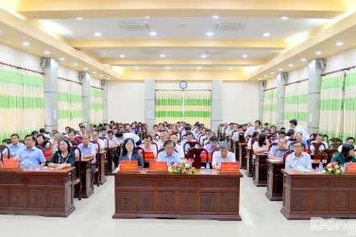 Đồng Tháp: Phát huy vai trò giai cấp nông dân trong giai đoạn mới