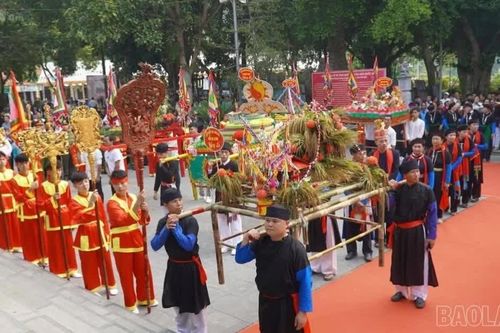 Lễ hội Cơm mới đền Đông Cuông diễn ra trong hai ngày 19 - 20/10