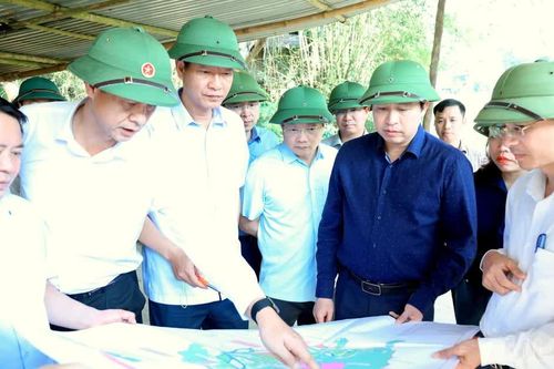 Bí thư Tỉnh ủy Dương Quốc Huy khảo sát, kiểm tra một số công trình, dự án phía Tây của tỉnh