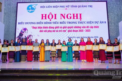 Biểu dương 40 tập thể, cá nhân tiêu biểu trong thực hiện Dự án 8