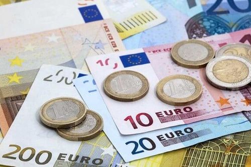 Giá euro xuống dưới 30.000 đồng, thấp nhất 1,5 năm