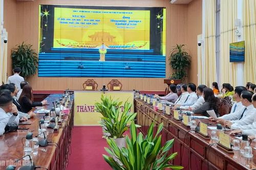 Giữ gìn di sản văn hóa qua Lễ hội Ooc Om Boc, đua ghe Ngo truyền thống