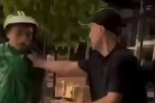 Công an xác minh vụ người nước ngoài ghì đè, đuổi đánh tài xế xe ôm ở Nha Trang