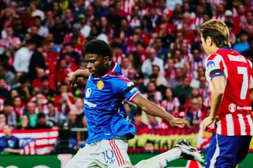 Manchester United: Khó khăn tiếp tục bủa vây