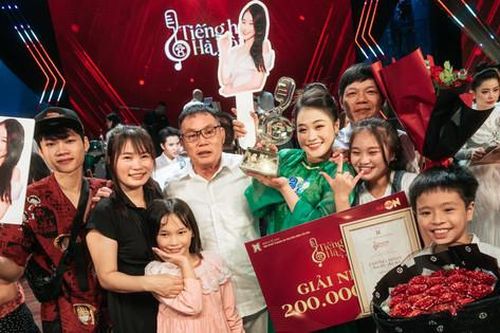 Quán quân Tiếng hát Hà Nội 2023 Trần Vân Anh: Tiếng hát Hà Nội đã tiếp thêm động lực phát triển sự nghiệp âm nhạc