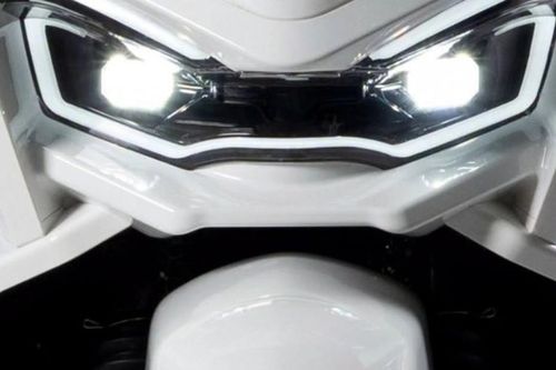 Xe máy điện giá 32 triệu đồng chạy 250 km/lần sạc, pin tháo rời dễ thay thế