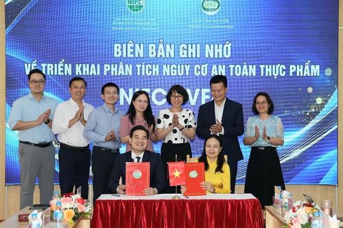 Tăng cường hợp tác, nâng cao năng lực đánh giá nguy cơ an toàn thực phẩm
