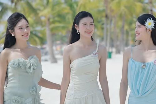 Thí sinh Hoa hậu Việt Nam 2026 thực hiện thử thách chụp hình tại bể bơi, bãi biển
