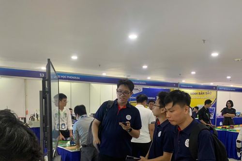 Đại học phải dạy gì trong thời đại AI?