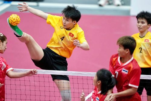 'Em út vàng' của làng cầu mây Việt Nam