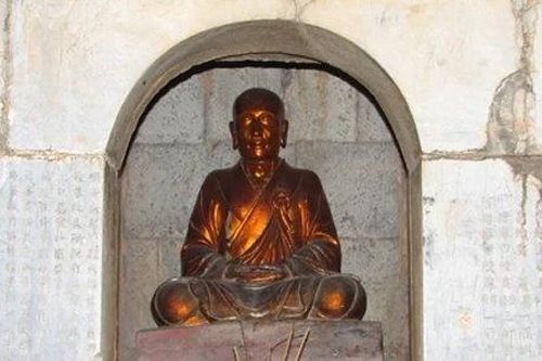 Tuổi trẻ của thiền sư Chuyết Công