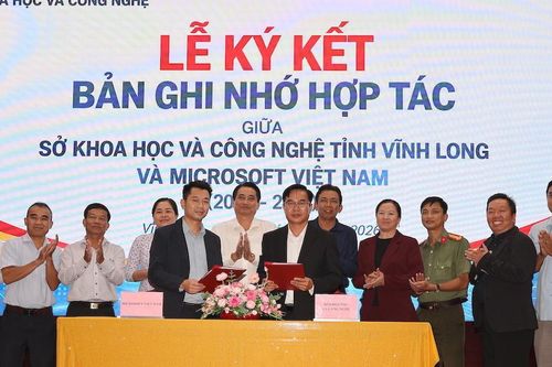 Vĩnh Long ký kết hợp tác với Microsoft
