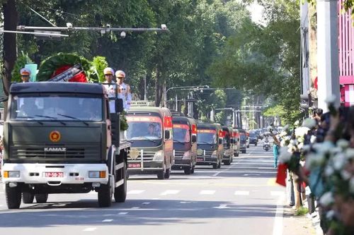 Cuộc trở về xúc động sau hơn nửa thế kỷ