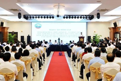 Thành phố Hồ Chí Minh quyết tâm cho mục tiêu tăng trưởng hai con số