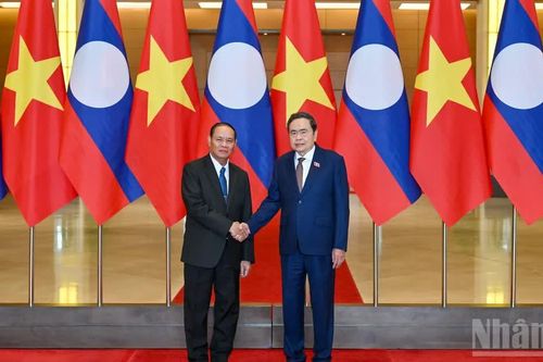 [Ảnh] Chủ tịch Quốc hội Trần Thanh Mẫn tiếp Thường trực Ban Bí thư Trung ương Đảng Nhân dân Cách mạng Lào Vilay Vikhamphong