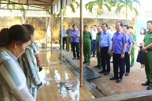 Siết chặt kiểm sát việc thi hành án phạt tù tại các cơ sở giam giữ phạm nhân