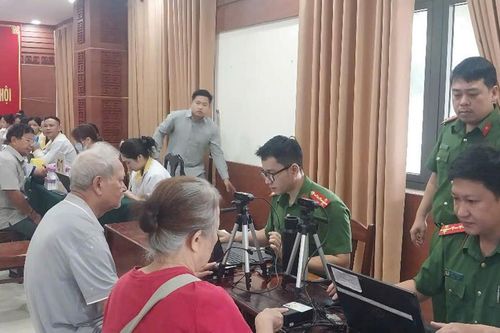 Công an TP Đà Nẵng thu nhận mẫu ADN thân nhân liệt sĩ, đẩy nhanh 'Chiến dịch 500 ngày đêm'