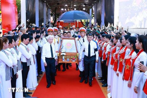 Thành kính tiễn đưa 731 hài cốt liệt sĩ về nơi an nghỉ cuối cùng