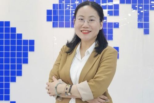 Nữ phó giáo sư Việt Nam chinh phục giải Nhất khoa học ASEAN - Hoa Kỳ với nghiên cứu AI trong y tế