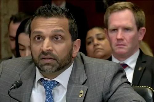 FBI bác tin Giám đốc Kash Patel bí mật đến Nga