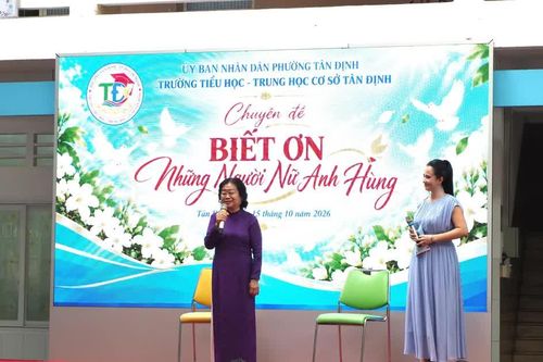 Bài học về lòng yêu nước qua chuyên đề tri ân nữ chiến sĩ anh hùng