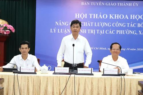 Rèn bản lĩnh chính trị gắn với năng lực số cho cán bộ cơ sở
