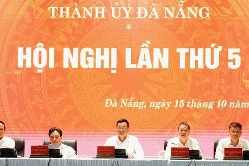 Đà Nẵng quyết tâm cán đích tăng trưởng trên 11%
