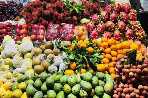 Thị trường trái cây mùa thu thu hút nhờ các dòng quả độc lạ