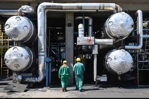 Vì sao thoả thuận dầu diesel của Mỹ và Nga chưa gỡ được 'nút thắt' thị trường nhiên liệu?
