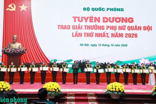 Phát huy bản lĩnh, trí tuệ, sức sáng tạo và khát vọng cống hiến của phụ nữ Quân đội trong thời kỳ mới