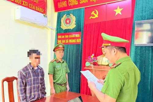 Người đàn ông điều khiển xe máy không có giấy phép lái xe gây tai nạn chết người