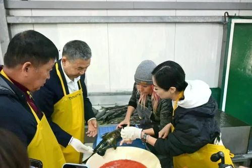 Phái đoàn Trung Quốc thăm hòn đảo tranh chấp giữa Nga và Nhật Bản