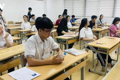 Tách môn Lịch sử, Địa lý, Khoa học tự nhiên hay tiếp tục tích hợp?