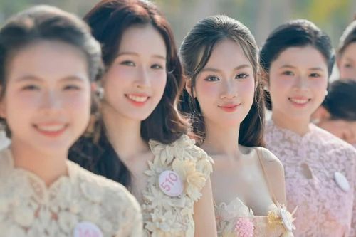 25 cô gái chứng tỏ bản lĩnh catwalk