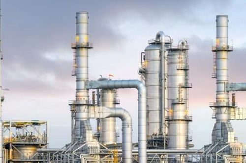 Nhà máy lọc dầu Aramco tại Trung Quốc tiếp nhận lô hàng đầu tiên từ Ả Rập Xê-út