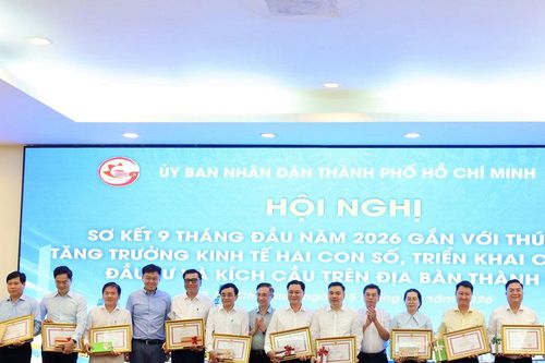 TP.HCM khen nhiều tập thể giải ngân vốn đầu tư công