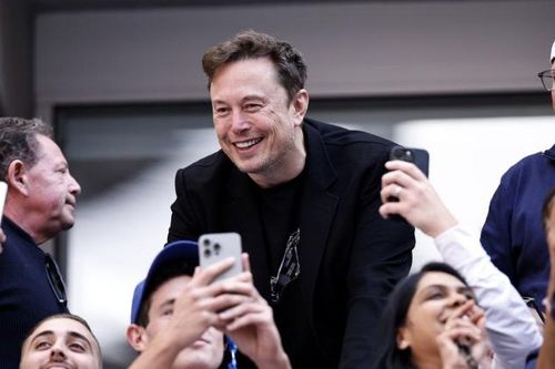 Elon Musk: AI, robot có thể mở ra thời đại dư dả, tiền bạc không còn quan trọng