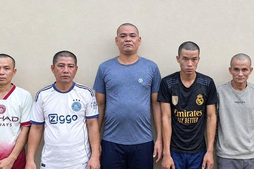 Nhóm thợ săn voọc bạc quý hiếm ở Phú Quốc bị khởi tố thêm tội danh