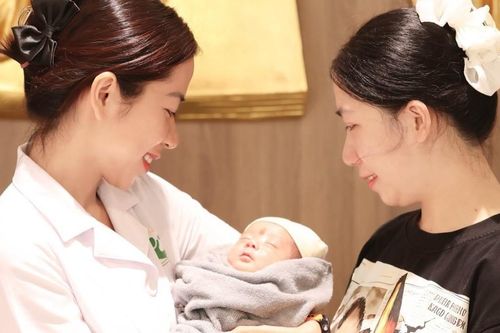 Sản phụ từ Hàn Quốc về Việt Nam giữ tam thai