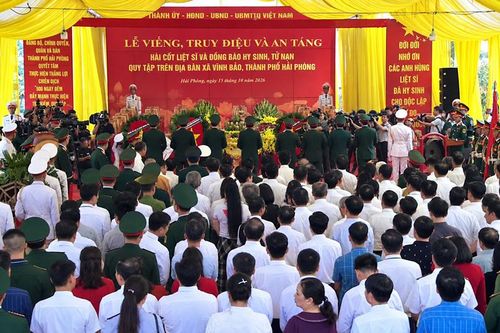 Hải Phòng truy điệu, an táng 56 hài cốt liệt sĩ và đồng bào tại Mả Chìa