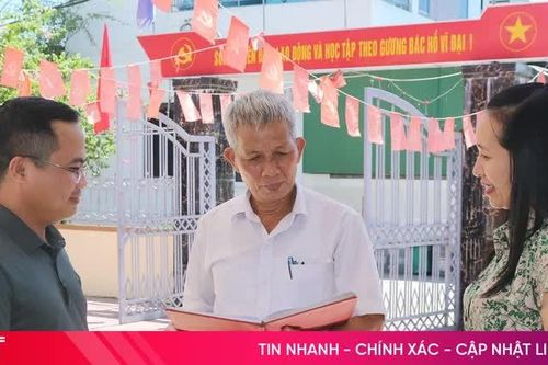 Tiếp tục đẩy mạnh học tập, thực hành tư tưởng, đạo đức, phương pháp, phong cách Hồ Chí Minh