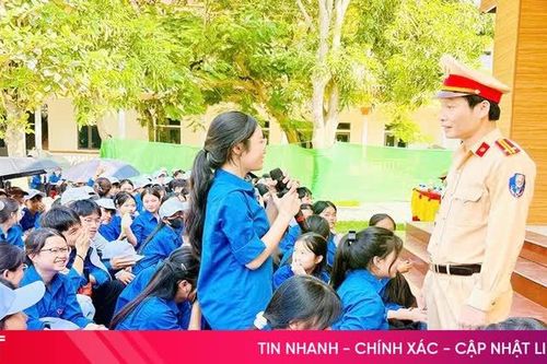 Tăng cường giáo dục pháp luật, kỹ năng cho học sinh