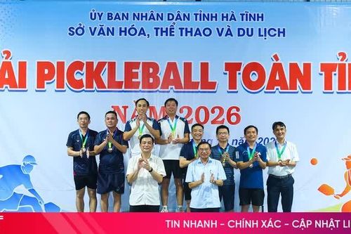 Trao 6 bộ huy chương Giải Pickleball toàn tỉnh Hà Tĩnh năm 2026