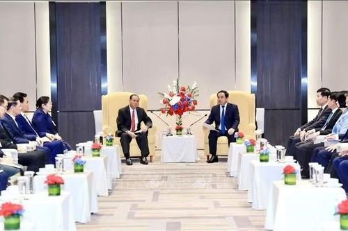 Bí thư Thành ủy Hà Nội hội kiến Thường trực Ban Bí thư Lào